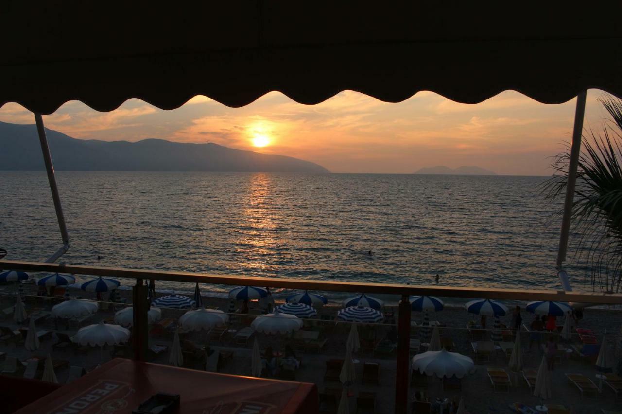 Palmanova Beach Mardok Vlorë Buitenkant foto